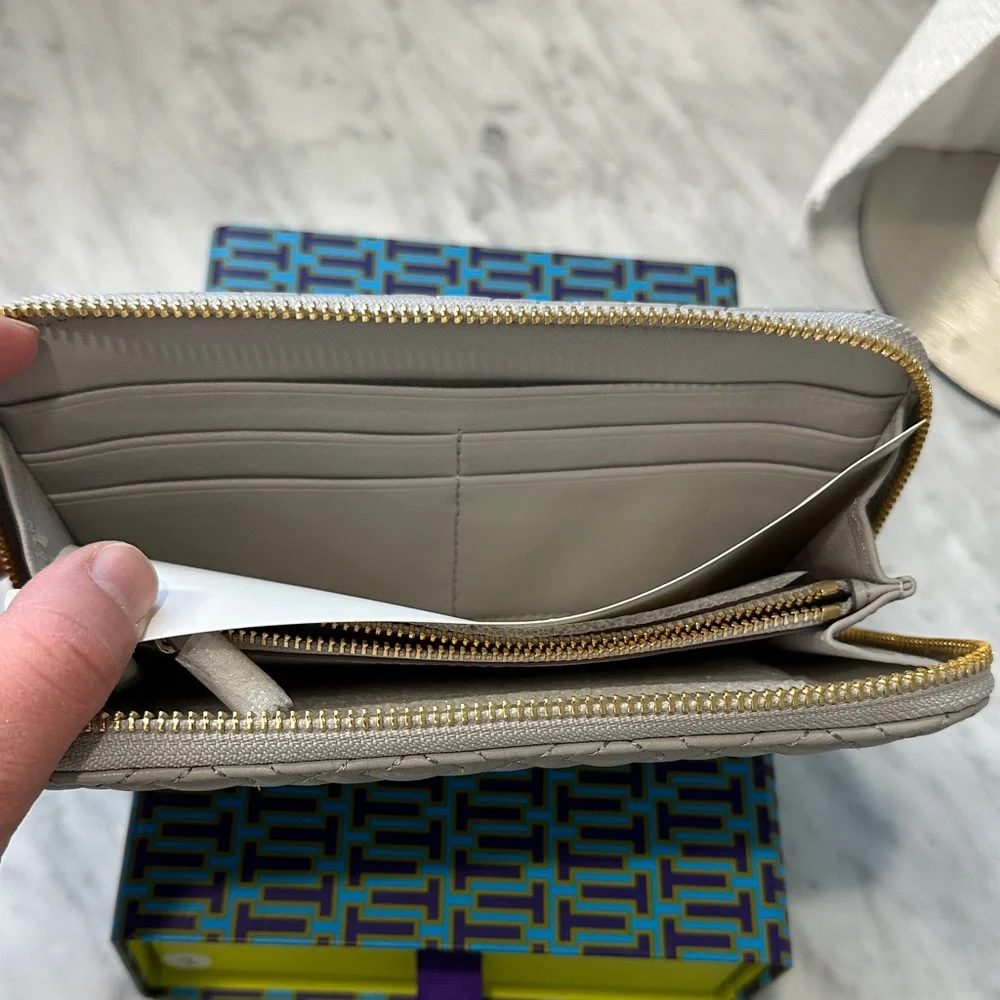 Tory Burch Marion Quilted Continental Gray Wallet - Picture 7 of 15